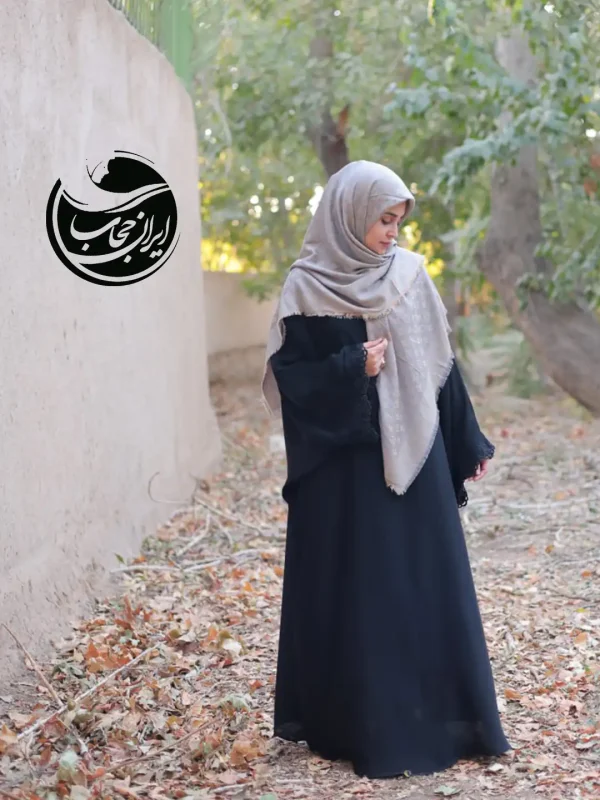 مانتو عبایی گلدوزی شده