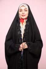چادر عبا گلدوزی لاله پرکار